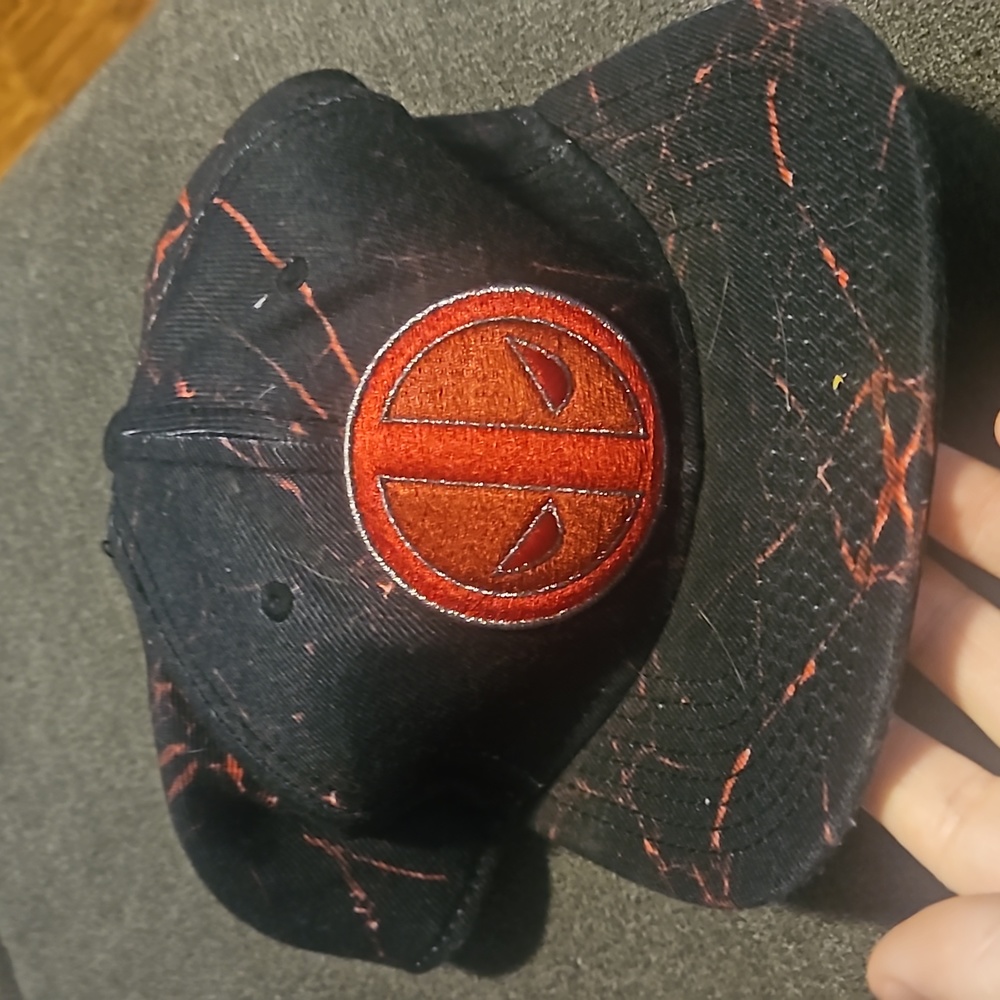 2 Snapback Hats 1 NYC Fitted Hats